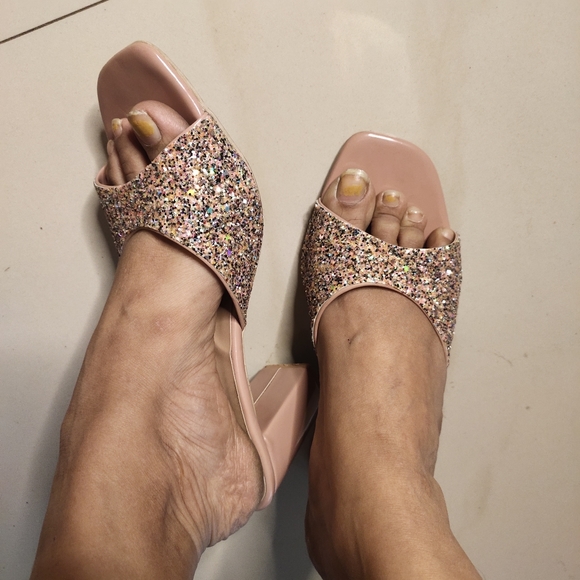 Party wear glitter heels 👠 - Picture 7 of 7